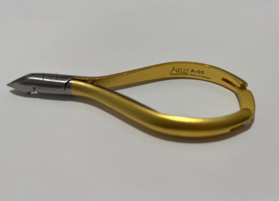 NELLY A-05V: Acrylic Nippers - Gold Plated, Stainless Steel