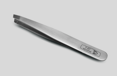 🎁 NELLY T-07: Eyebrow Tweezers (100% off)